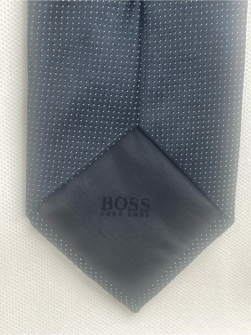 Hugo Boss Classic Polkadot Necktie Chrome Navy Blue 100% Silk Italian Made Tie